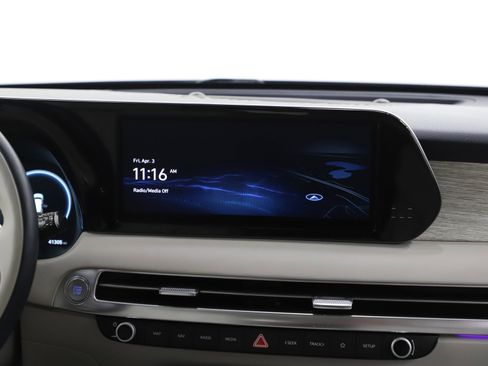 Used 2023 Hyundai Palisade Calligraphy image 16