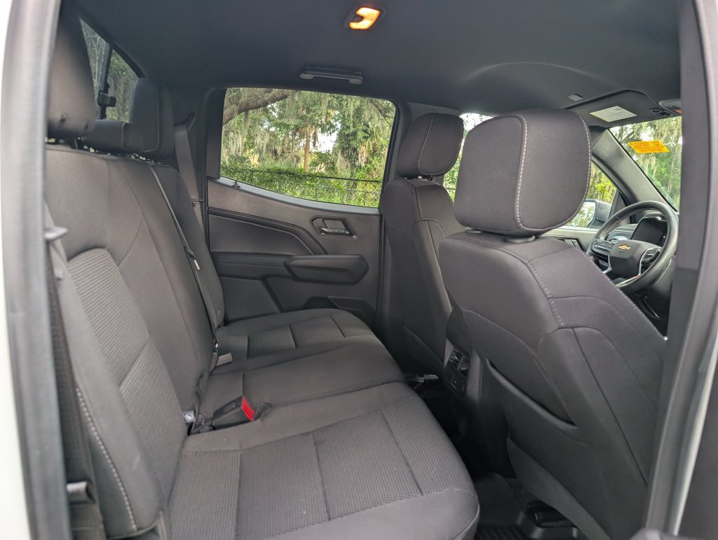 Used 2025 Chevrolet Colorado LT w/ Advanced Trailering Package RWD image 19