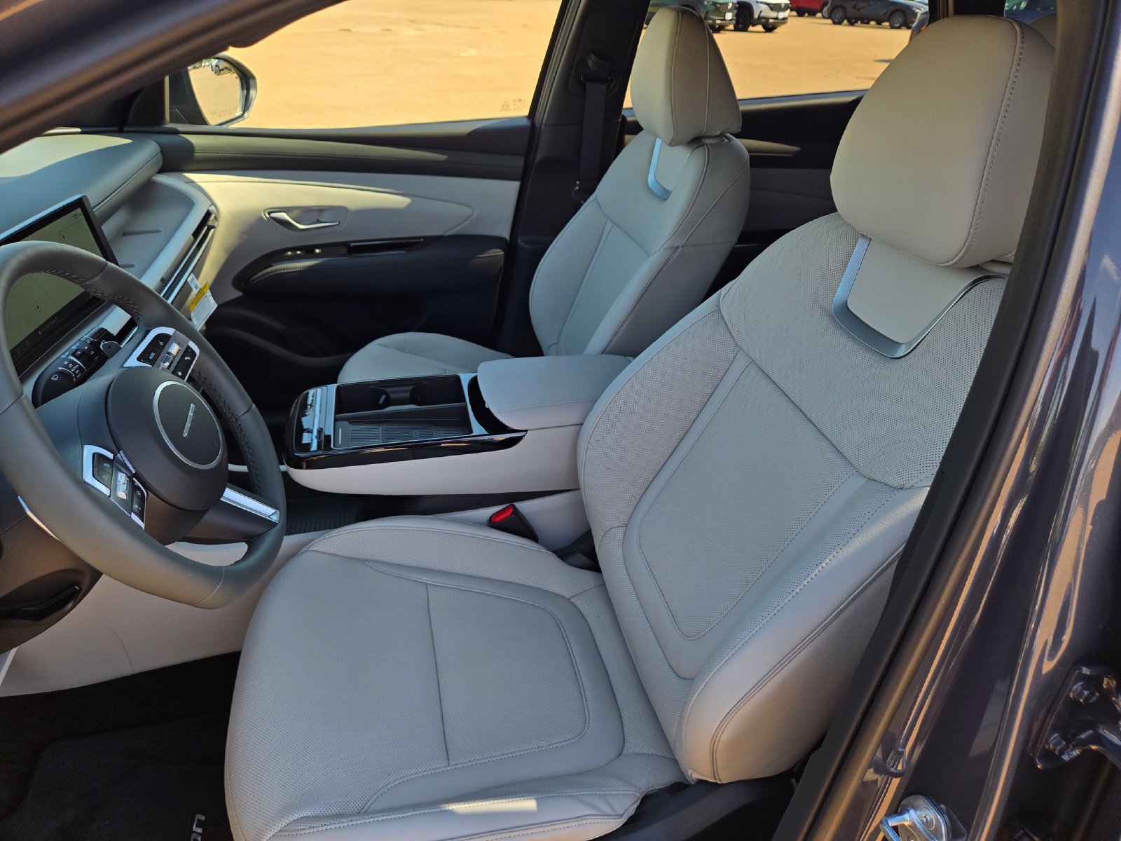 New 2026 Hyundai Tucson Limited FWD image 17