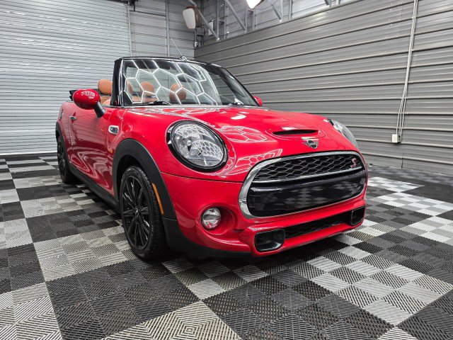 Used 2019 MINI Cooper S w/ Signature Upholstery Package FWD image 5
