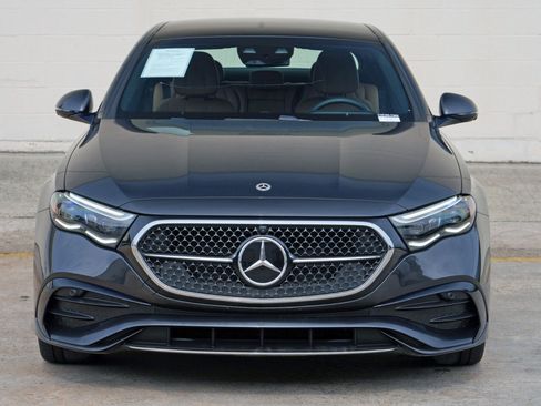 Used 2025 Mercedes-Benz E 350 4MATIC Sedan w/ Multicontour Seating Package image 56