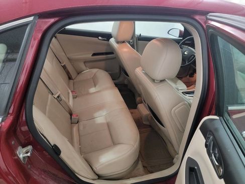 Used 2010 Chevrolet Impala LTZ FWD image 22