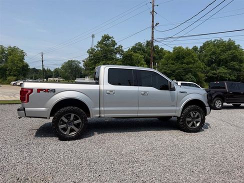 Used 2015 Ford F150 Lariat w/ Equipment Group 502A Luxury AWD/4WD image 7