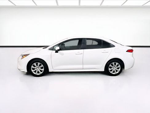 Used 2022 Toyota Corolla LE w/ Carpet Mat Package (TMS) FWD image 21