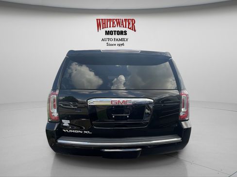 Used 2019 GMC Yukon XL Denali w/ Denali Ultimate Package image 4