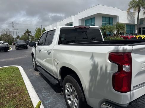 Used 2024 Chevrolet Silverado 1500 LTZ w/ Technology Package image 9