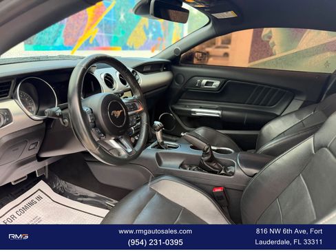 Used 2021 Ford Mustang GT Premium w/ Black Accent Package RWD image 17