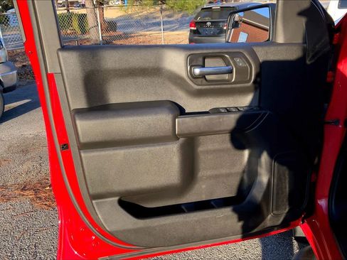 Used 2022 Chevrolet Silverado 1500 Custom image 20