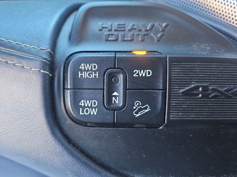 Used 2019 RAM 2500 Limited image 19