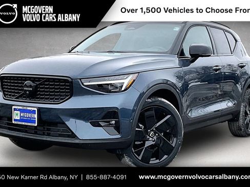 New 2026 Volvo XC40 B5 Ultra w/ Protection Package Premier AWD/4WD image 1