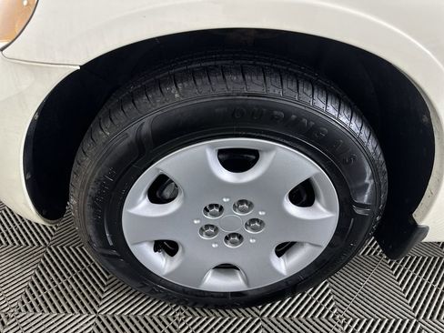 Used 2004 Chrysler PT Cruiser FWD image 27