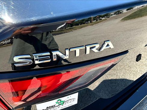 Used 2024 Nissan Sentra SV image 32