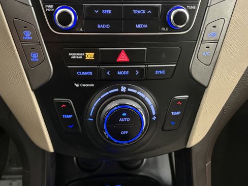 Used 2017 Hyundai Santa Fe Sport image 15