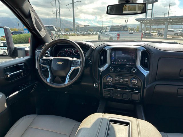 Used 2022 Chevrolet Silverado 3500 LTZ w/ LTZ Plus Package AWD/4WD image 31