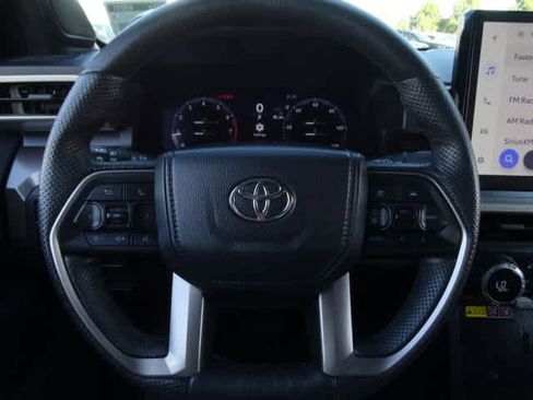 Used 2024 Toyota Tacoma TRD Off-Road image 24