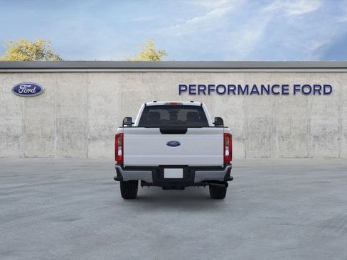 New 2024 Ford F350 XLT w/ FX4 Off-Road Package AWD/4WD image 5