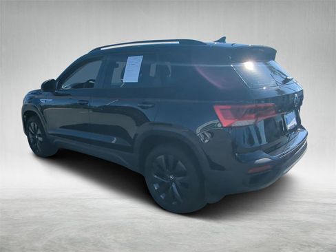 Used 2023 Volkswagen Taos S image 5