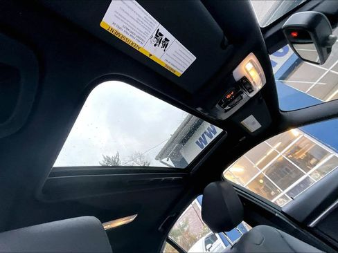 Used 2017 BMW 330i xDrive 330i xDrive Sedan 4D image 21