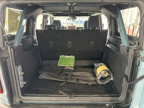 Used 2023 Ford Bronco Outer Banks AWD/4WD image 10