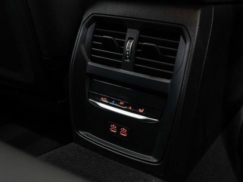 Used 2025 BMW 430i w/ Premium Package image 33