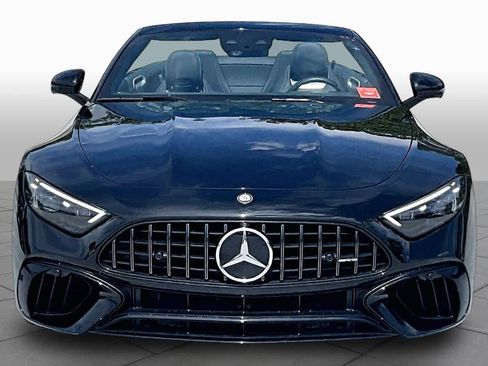 Used 2023 Mercedes-Benz SL 63 AMG 4MATIC w/ Driver Assistance Package image 4