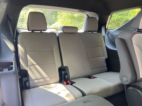 New 2026 Chevrolet Traverse LT w/ Sun and Wheel Package FWD image 46