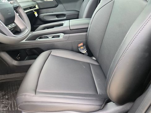 New 2027 Kia Telluride S image 13