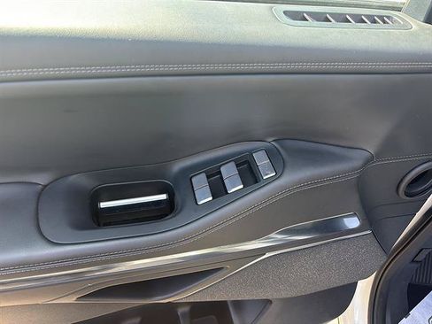 Used 2025 Lincoln Navigator L Reserve AWD/4WD image 14