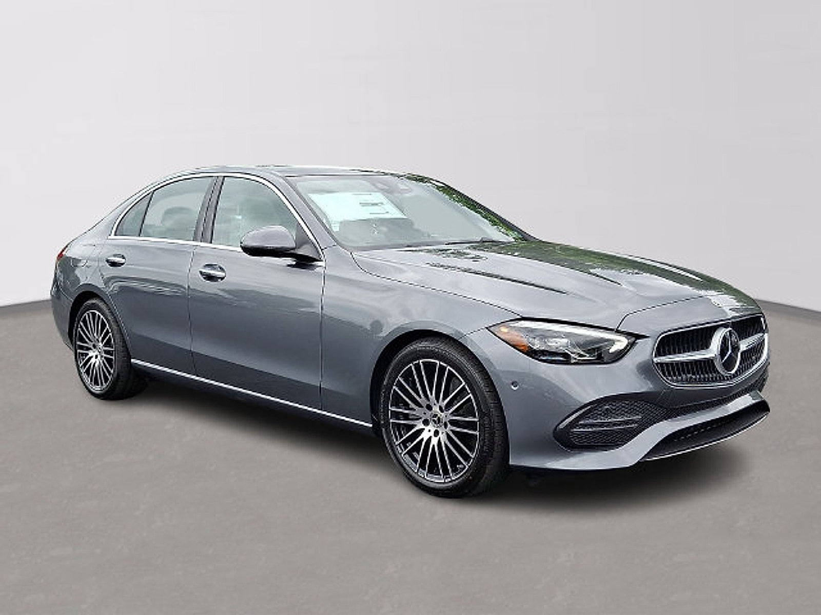 Used 2026 Mercedes-Benz C 300 4MATIC Sedan image 3