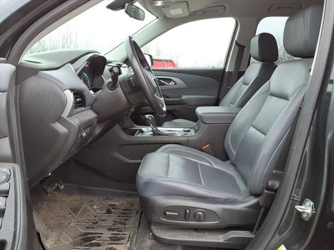 Used 2019 Chevrolet Traverse LT w/ LPO, Floor Liner Package image 15