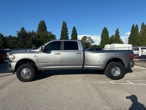 Used 2024 RAM 3500 Big Horn w/ Sport Appearance Package AWD/4WD image 8