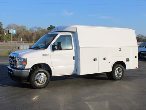 Used 2025 Ford E-350 and Econoline 350 Super Duty w/ Ambulance Prep Package image 3