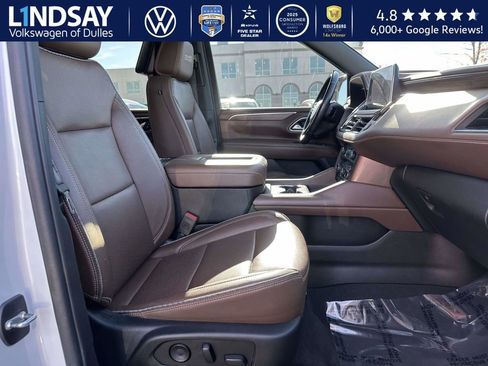 Used 2022 Chevrolet Tahoe High Country image 11