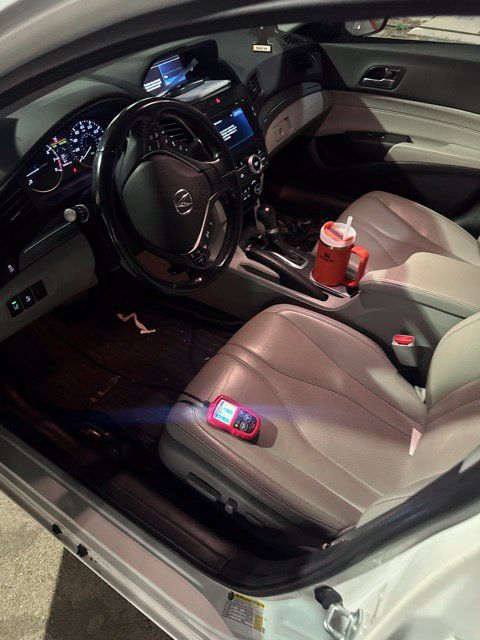 Used 2022 Acura ILX w/ Premium Package FWD image 7