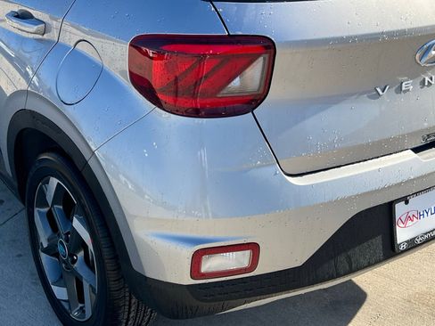 New 2026 Hyundai Venue SEL image 12