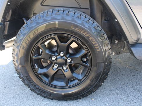 Used 2021 Jeep Wrangler Unlimited Sport AWD/4WD image 11