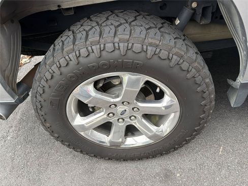 Used 2021 Ford F150 Lariat AWD/4WD image 9