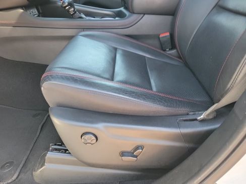 Used 2024 Dodge Durango GT AWD/4WD image 6