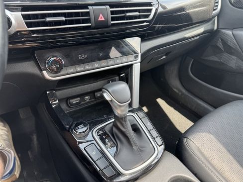 Used 2021 Kia Seltos EX AWD/4WD image 15