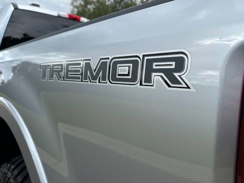 Used 2022 Ford F250 Lariat w/ Tremor Off-Road Package image 60