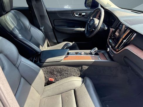 Certified 2023 Volvo XC60 B5 Ultimate AWD/4WD image 30