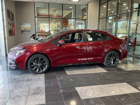 New 2026 Toyota Corolla XSE image 3