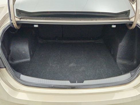 Used 2024 Chevrolet Malibu RS FWD image 19