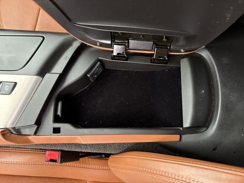 Used 2014 Chevrolet Corvette Stingray Coupe w/ 2LT Preferred Equipment Group image 23