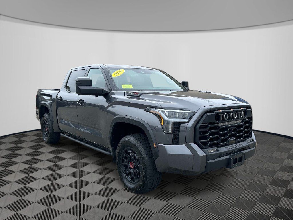 Used 2024 Toyota Tundra TRD Pro w/ TRD Pro Tow Package AWD/4WD image 7