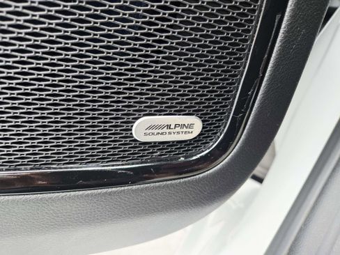 Used 2025 Jeep Compass Limited w/ High Altitude Package image 37