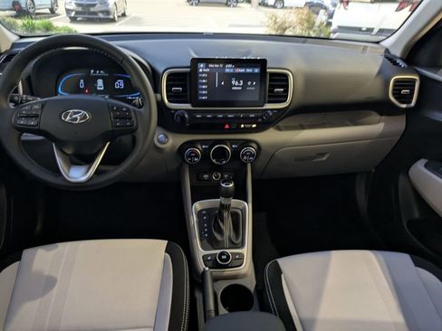 New 2026 Hyundai Venue SEL image 5