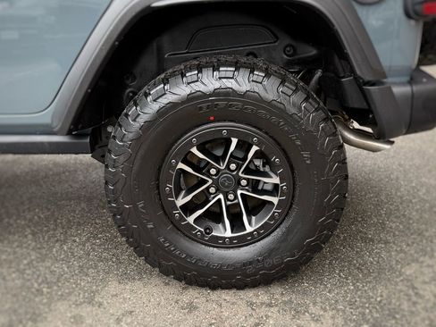 New 2026 Jeep Wrangler Unlimited Rubicon 392 w/ Quick Order Package 27X Moab AWD/4WD image 14
