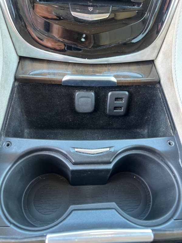 Used 2018 Cadillac Escalade ESV Luxury RWD image 19