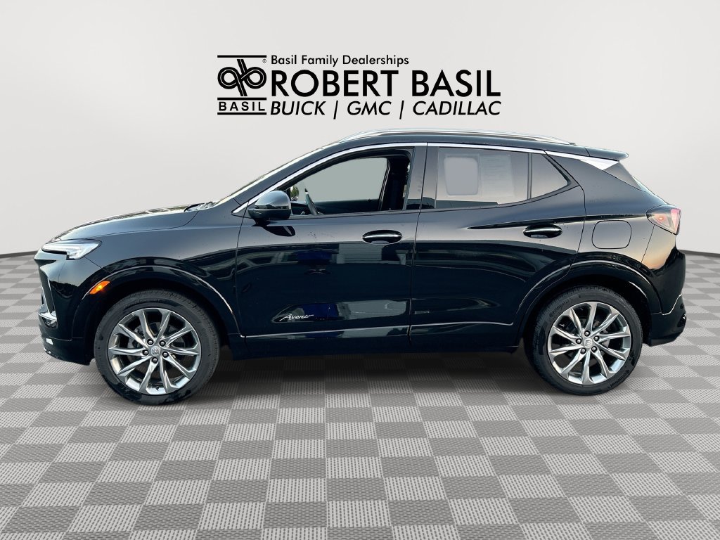 Used 2024 Buick Encore GX Avenir w/ Avenir Convenience Package AWD/4WD image 5